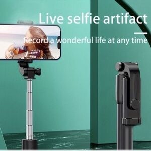 Black Selfie Stick with Phone Holder